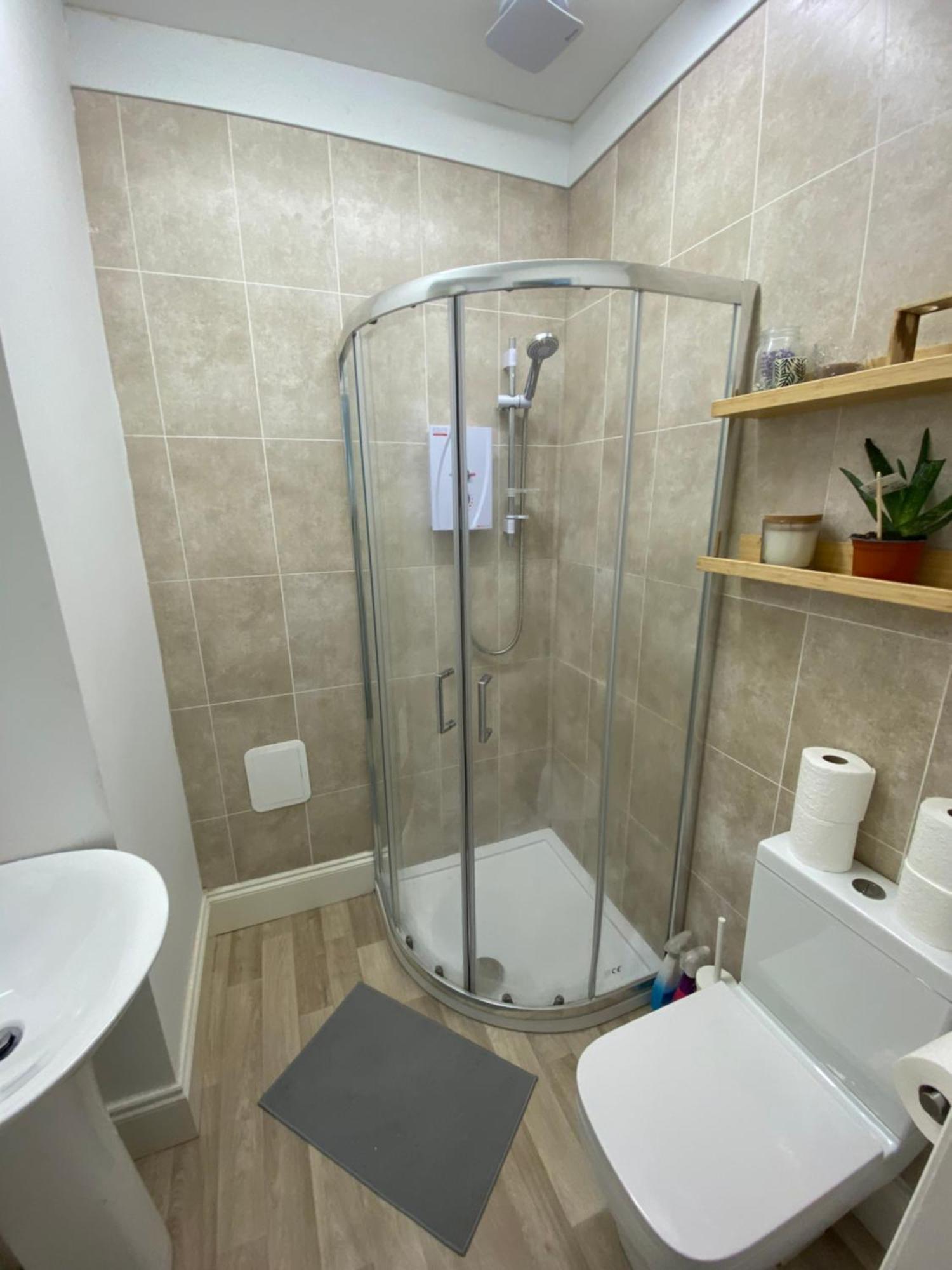 The Sunflower En-Suite Room Plymouth Ngoại thất bức ảnh